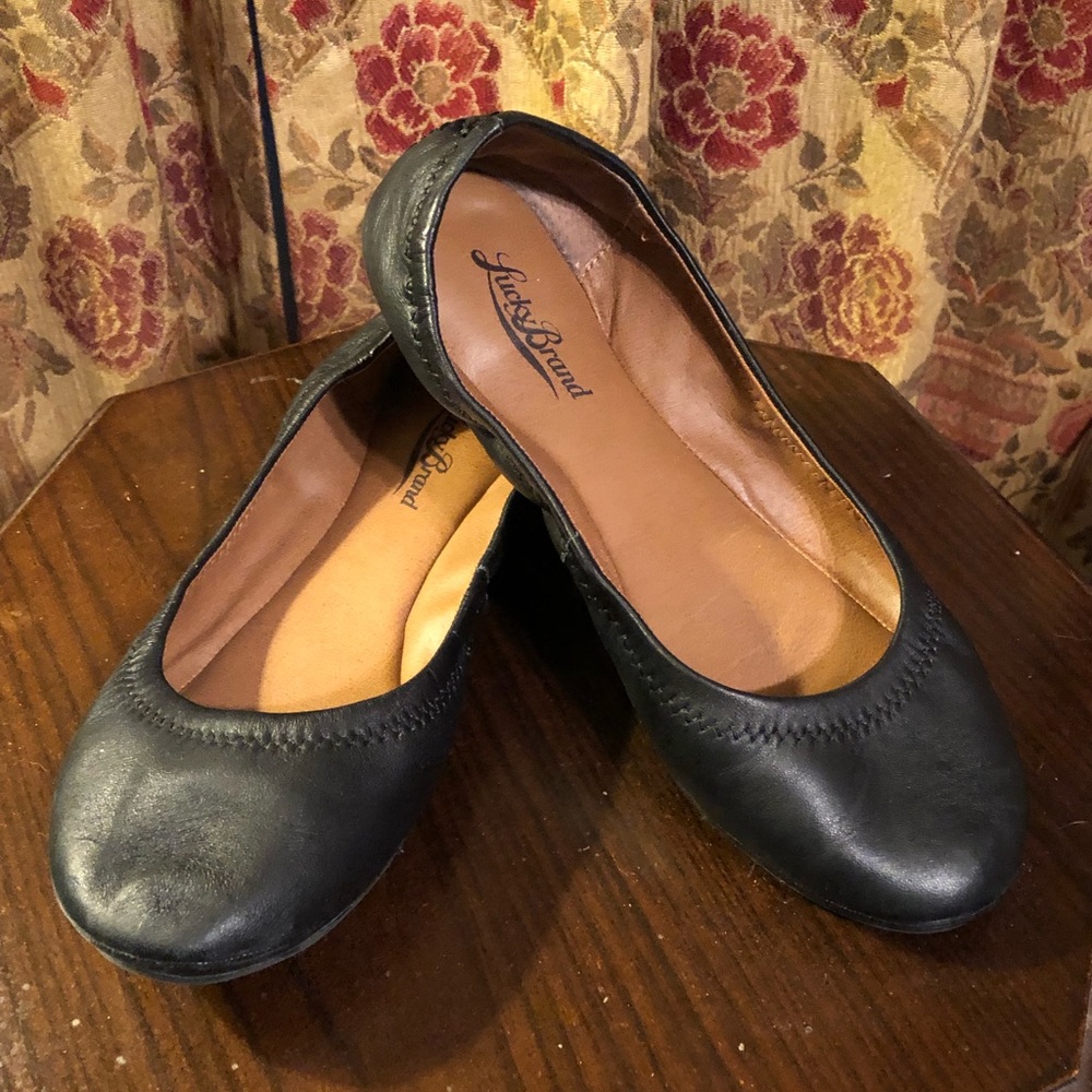 LUCKY BRAND FLATS